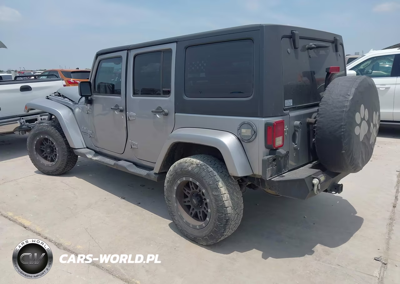 2018 Jeep Wrangler Jk Unlimited Sahara 4X4 VIN:1C4HJWEG6JL918585 - 3