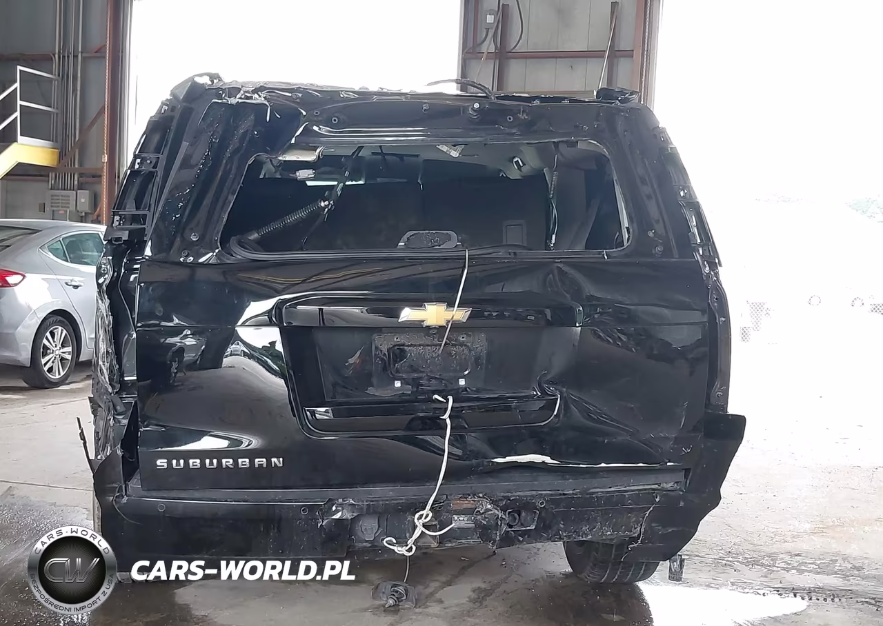 2019 Chevrolet Suburban Lt VIN:1GNSCHKC9KR107415 - 17