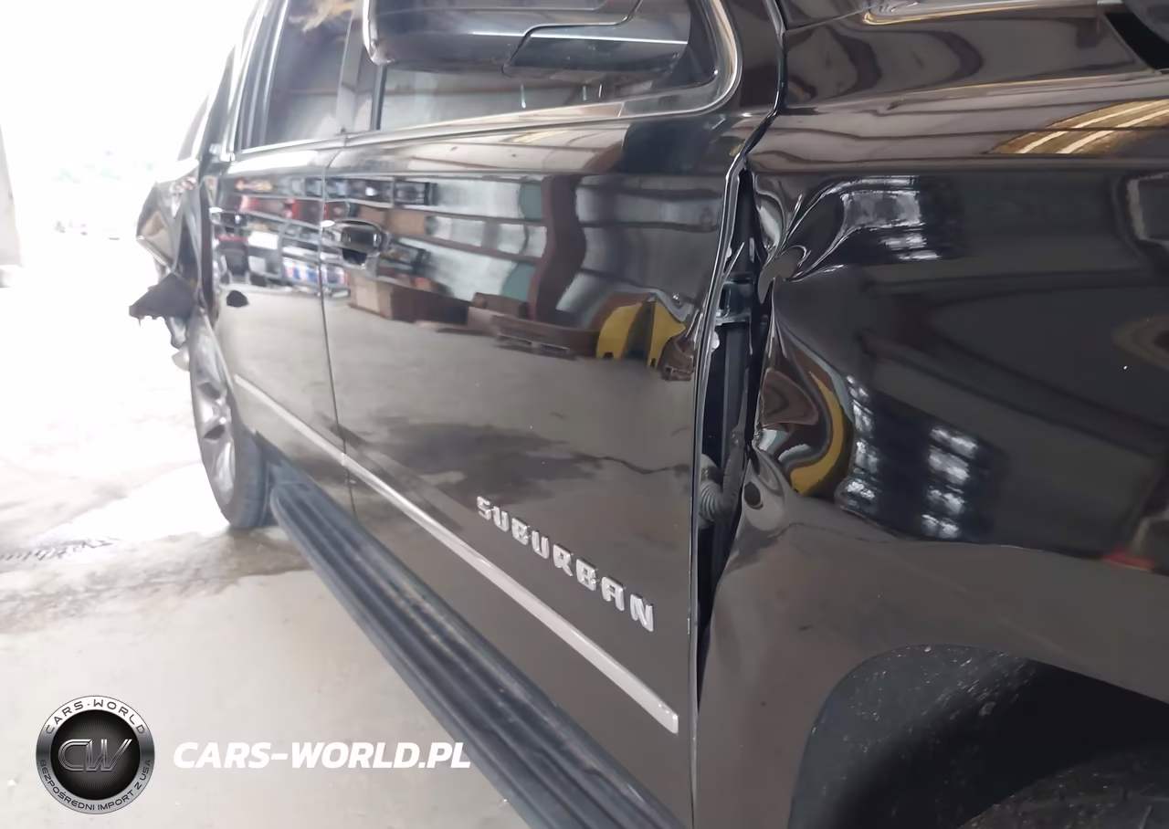 2019 Chevrolet Suburban Lt VIN:1GNSCHKC9KR107415 - 22