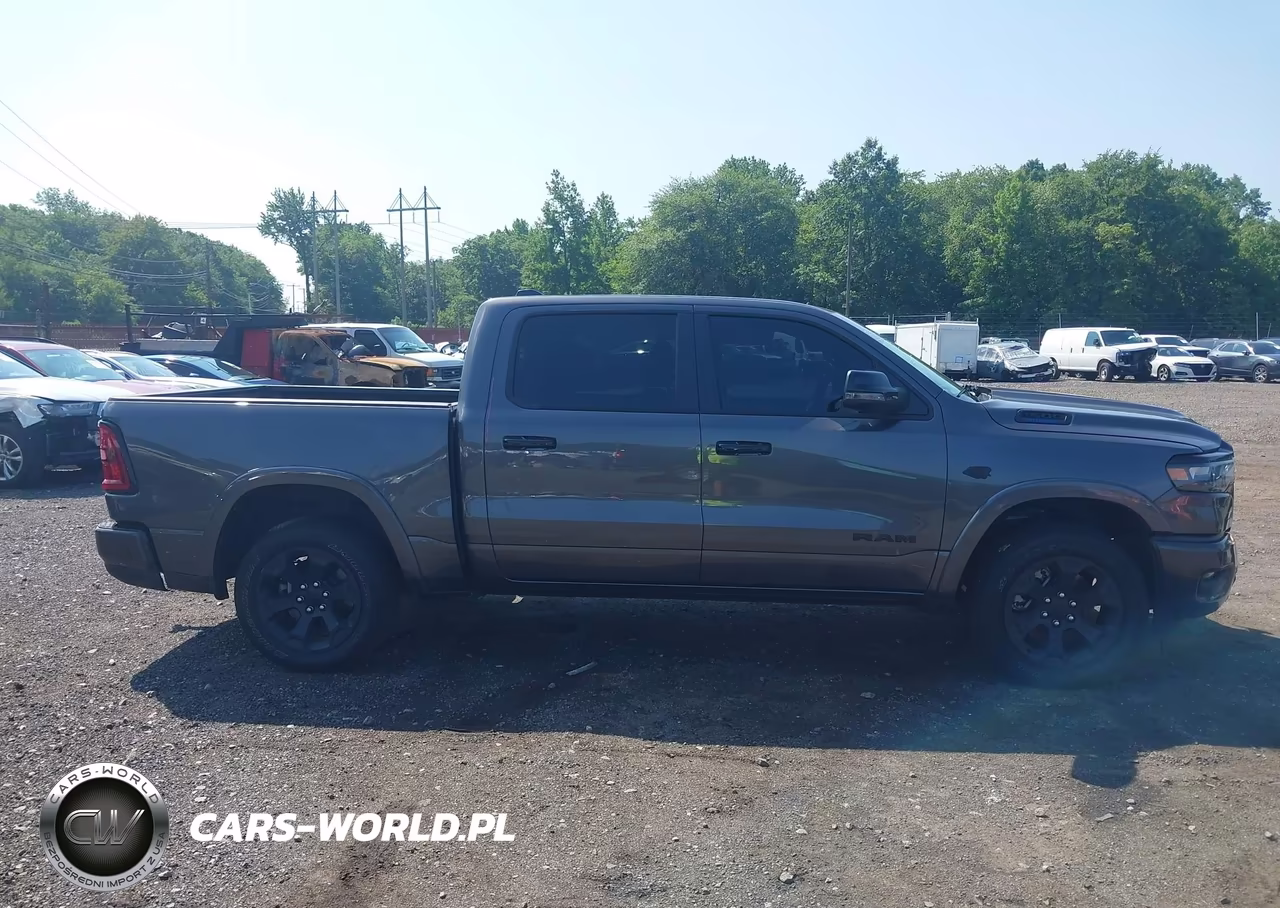 2026 Ram 1500 Big Horn 4X4 5'7 Box VIN:1C6SRFFT1TN209216 - 13