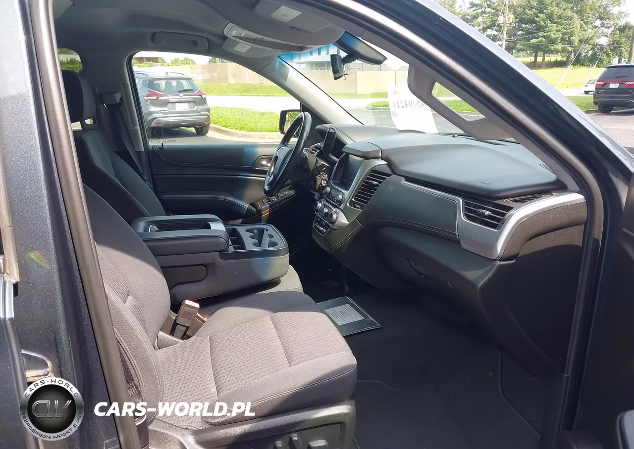 2019 Chevrolet Tahoe Ls VIN:1GNSKAEC1KR138387 - 5