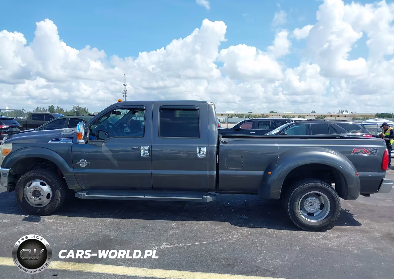 2015 Ford F-350 Xlt VIN:1FT8W3DT8FEB74949 - 14