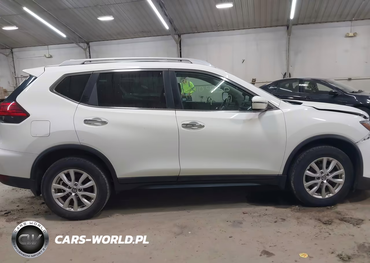 2017 Nissan Rogue Sv VIN:5N1AT2MV9HC798467 - 13