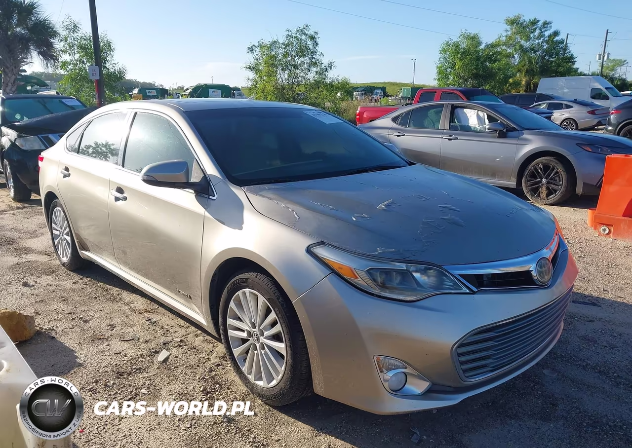 2014 Toyota Avalon Hybrid Limited