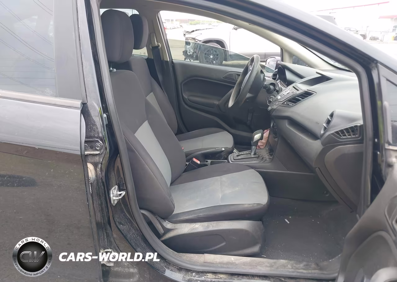 2019 Ford Fiesta S VIN:3FADP4AJ1KM114798 - 5