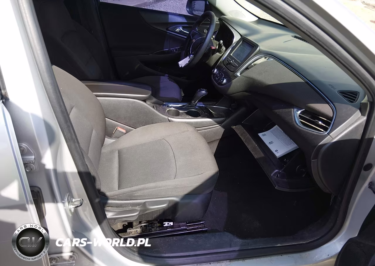 2018 Chevrolet Malibu Lt VIN:1G1ZD5ST9JF220874 - 5