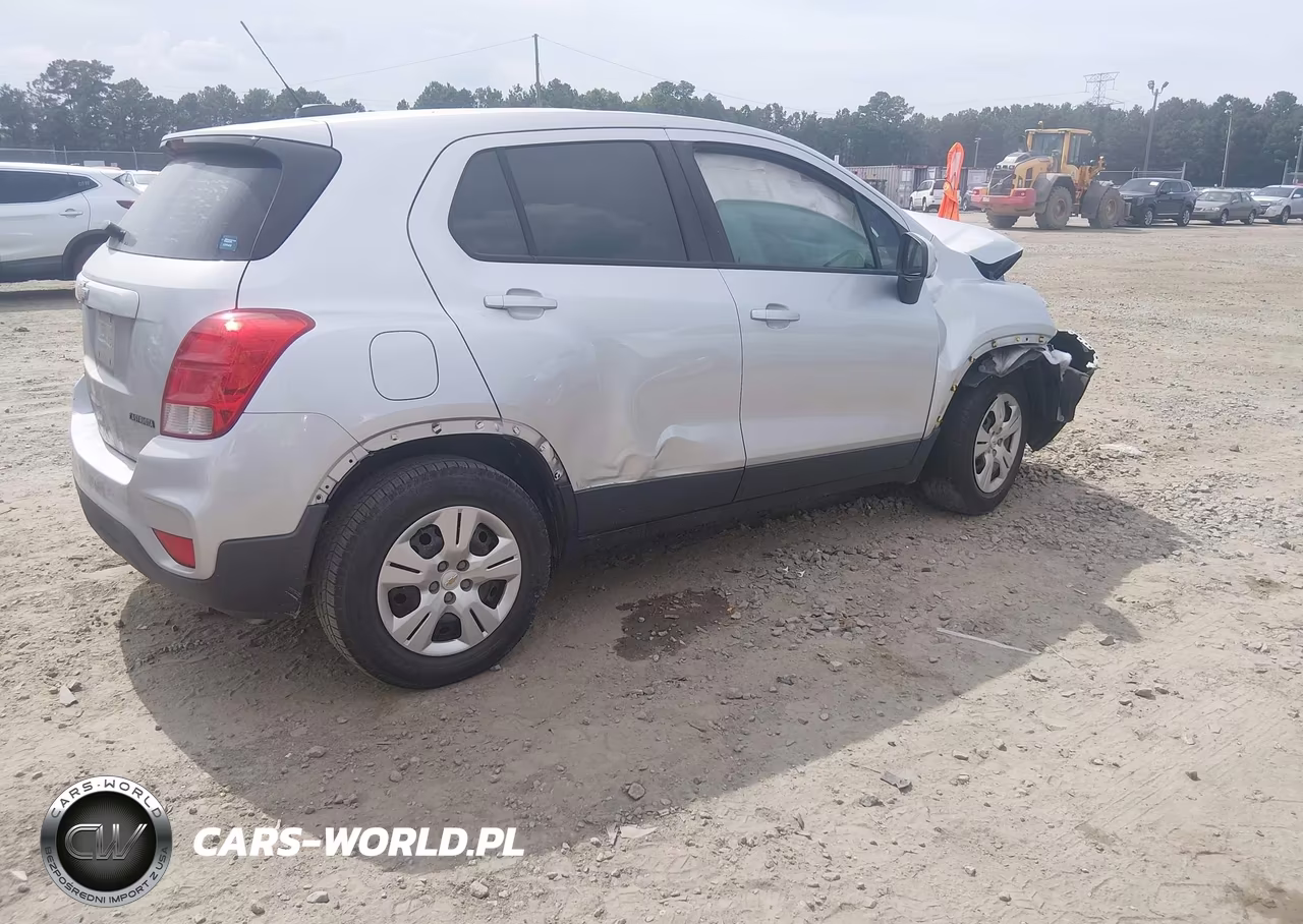 2017 Chevrolet Trax Ls VIN:KL7CJKSB5HB102699 - 4