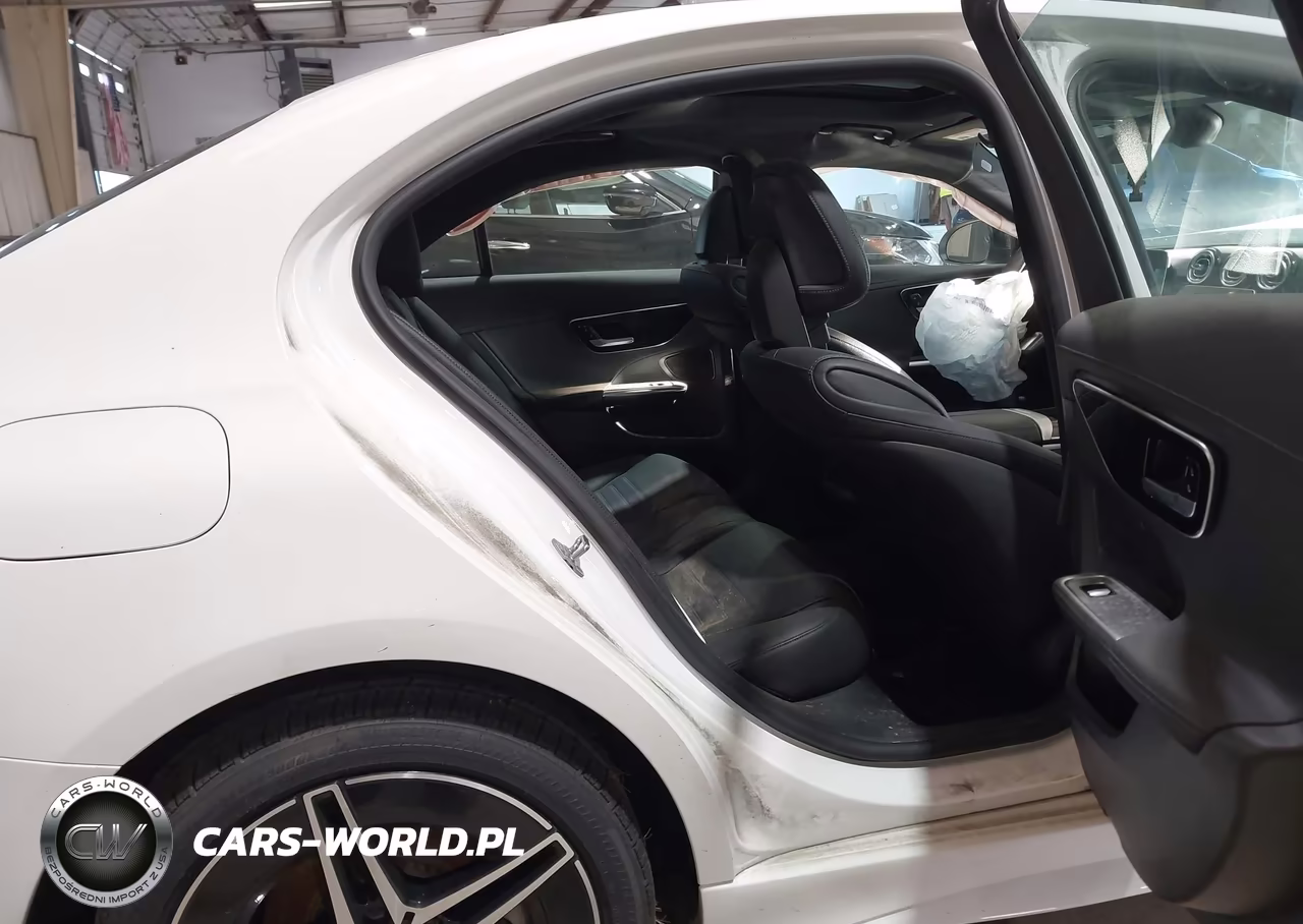 2023 Mercedes-Benz C 300 4Matic VIN:W1KAF4HB2PR098962 - 8