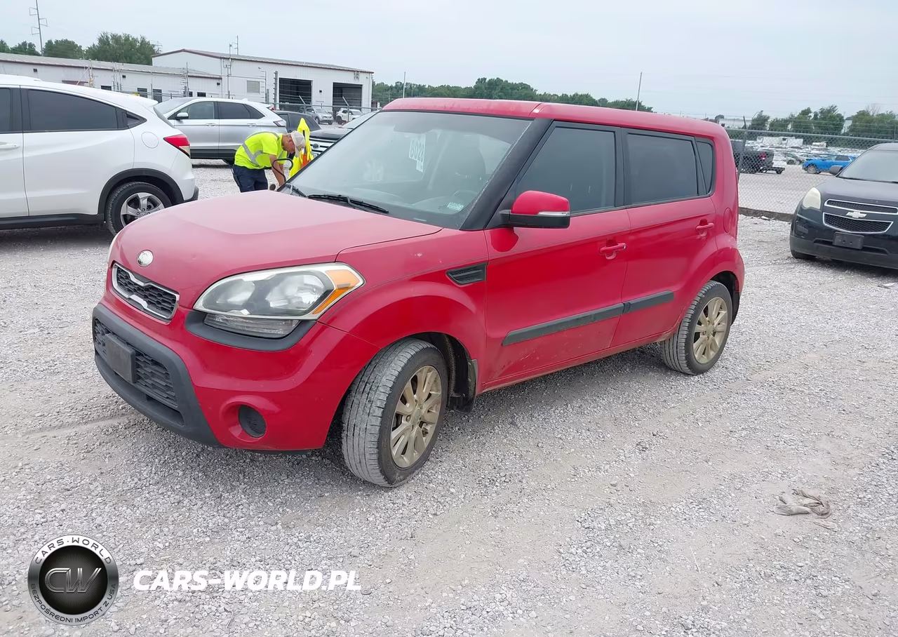 2013 Kia Soul + VIN:KNDJT2A69D7585667 - 2