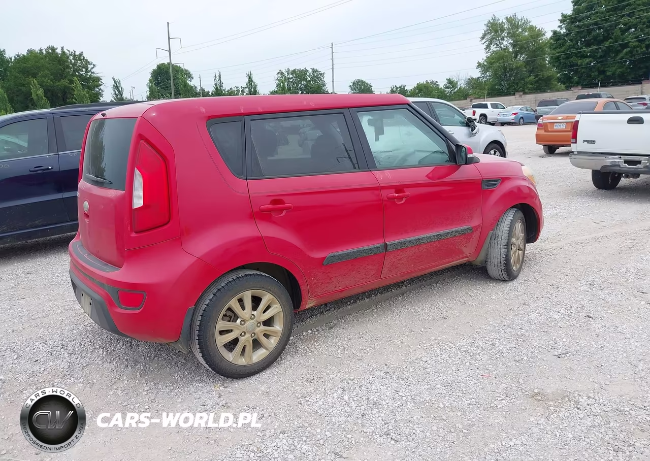 2013 Kia Soul + VIN:KNDJT2A69D7585667 - 4