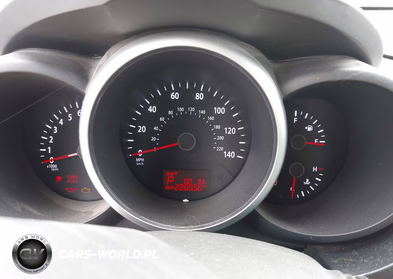 2013 Kia Soul + VIN:KNDJT2A69D7585667 - 7