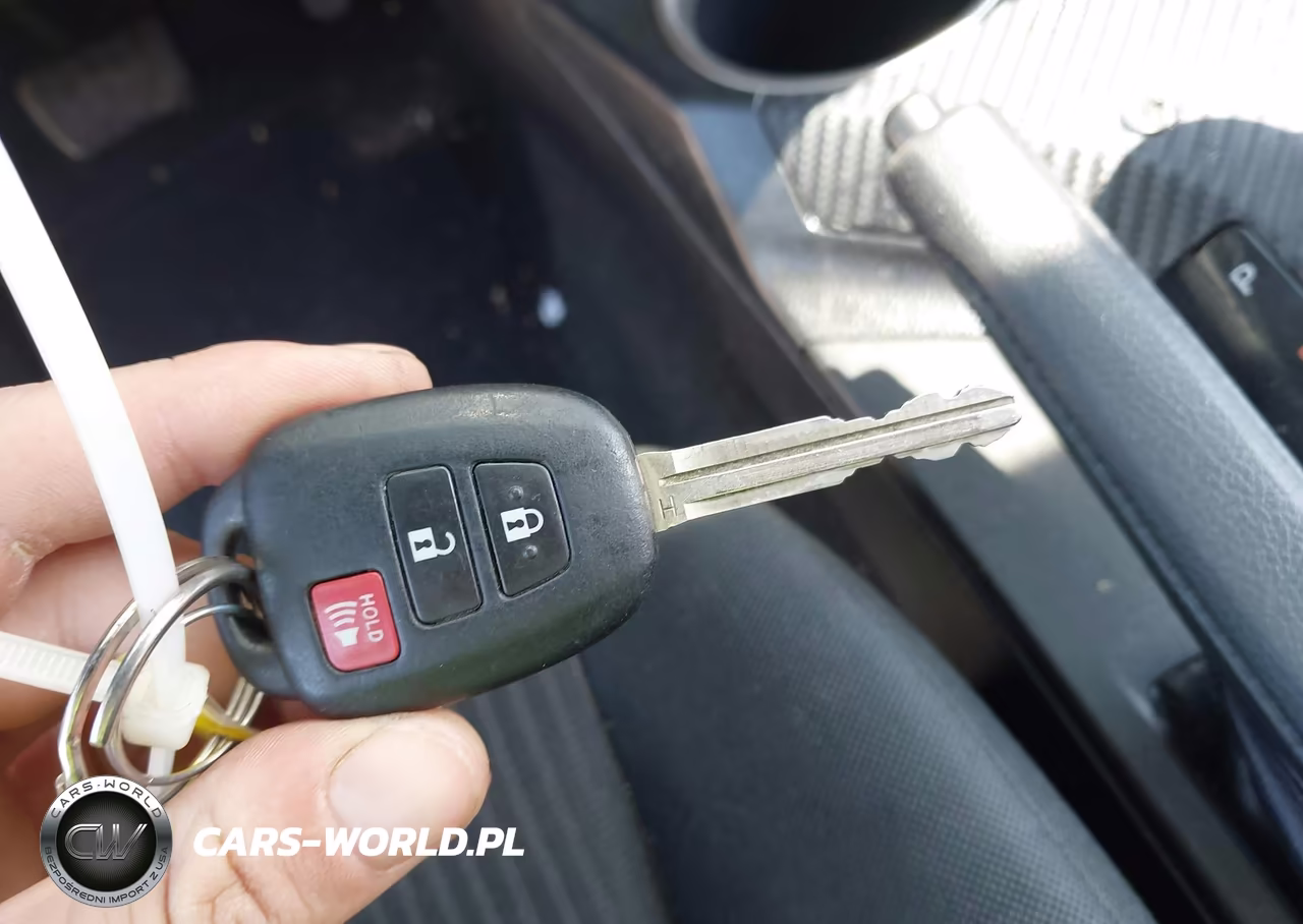 2015 Toyota Rav4 Le VIN:2T3ZFREV7FW136225 - 11