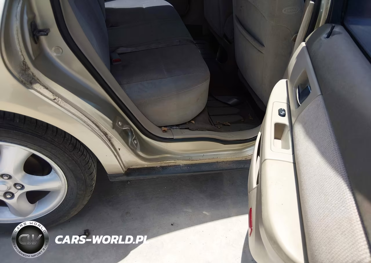 2000 Ford Taurus Se VIN:1FAFP58SXYG240819 - 8