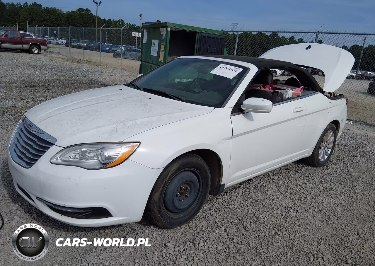 2013 Chrysler 200 Touring VIN:1C3BCBEB9DN526887 - 2