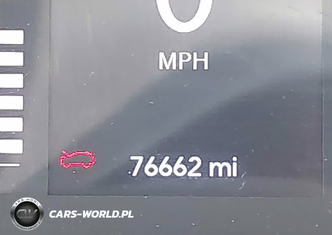 2019 Jeep Cherokee Latitude Plus 4X4 VIN:1C4PJMLB1KD212983 - 16