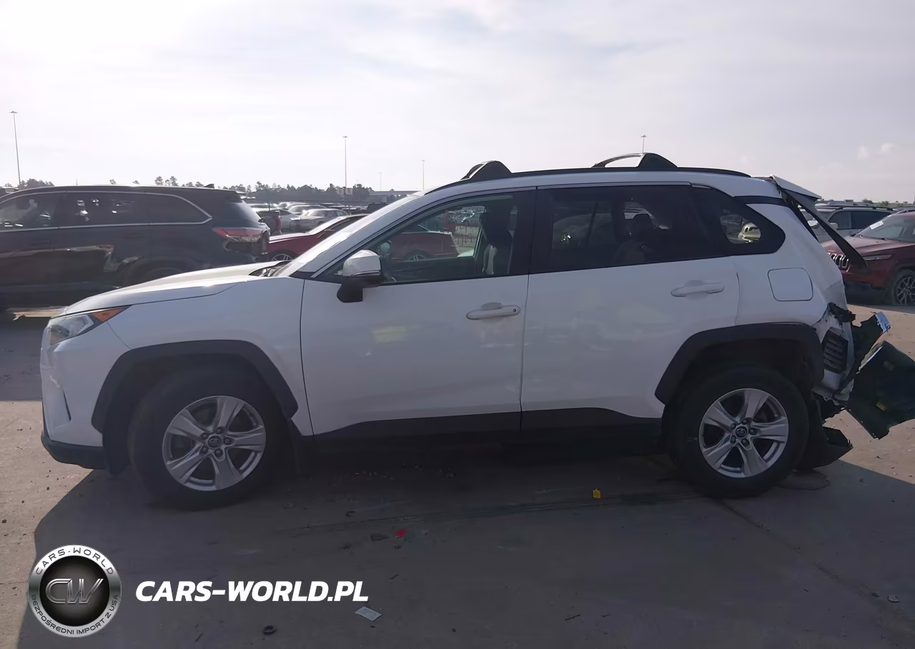 2020 Toyota Rav4 Xle VIN:2T3P1RFV3LC111999 - 15