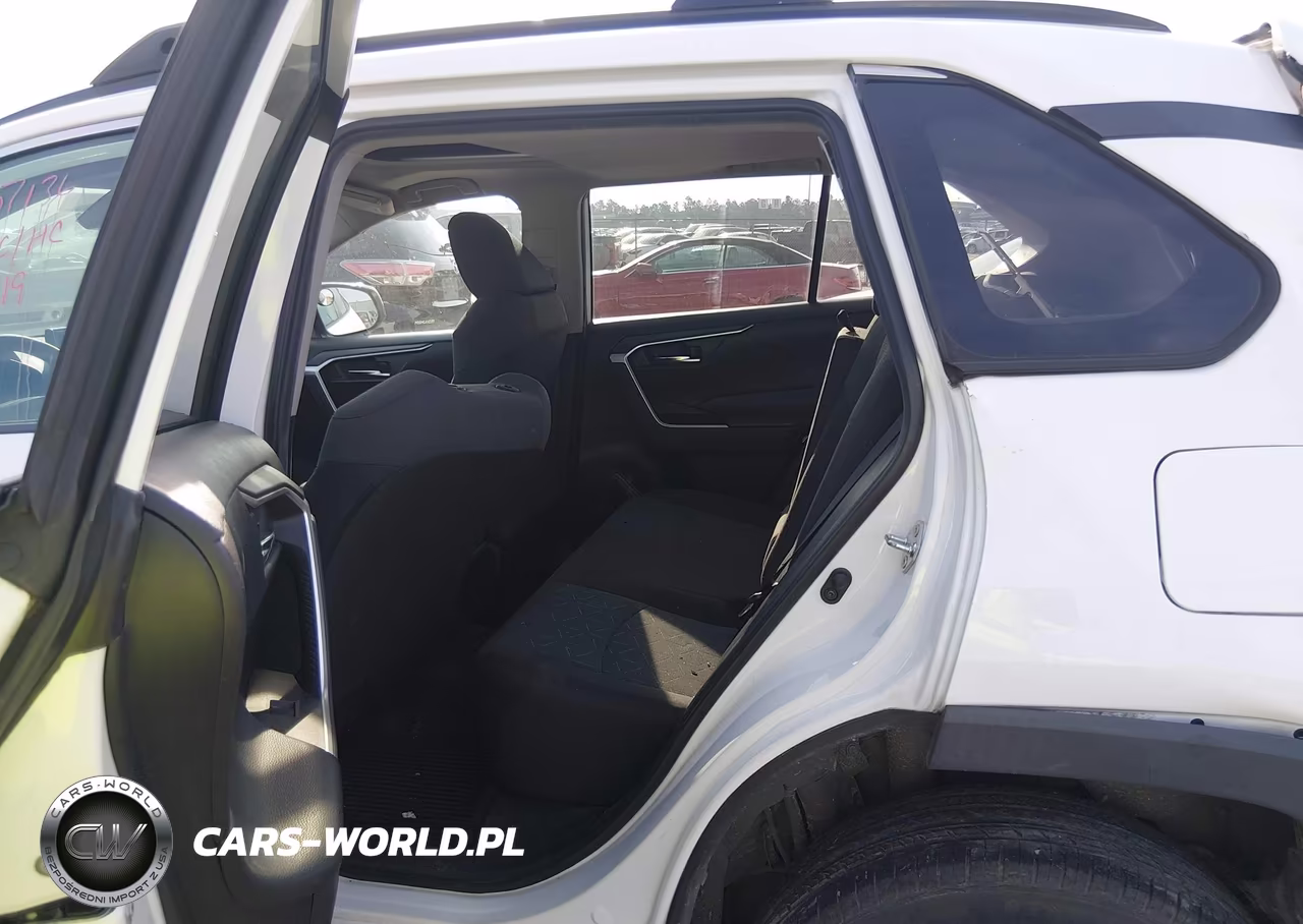 2020 Toyota Rav4 Xle VIN:2T3P1RFV3LC111999 - 8