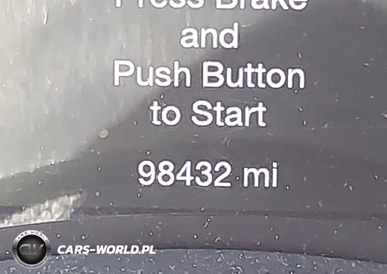2019 Jeep Grand Cherokee Altitude 4X4 VIN:1C4RJFAG3KC568926 - 16
