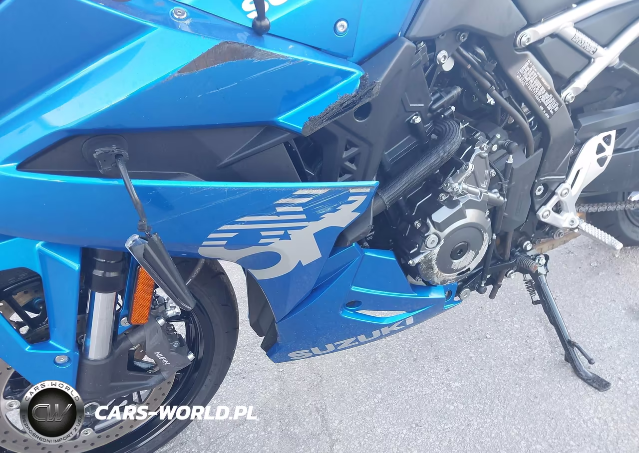 2026 Suzuki Gsx800 F VIN:JS1EM13B4T7100654 - 15