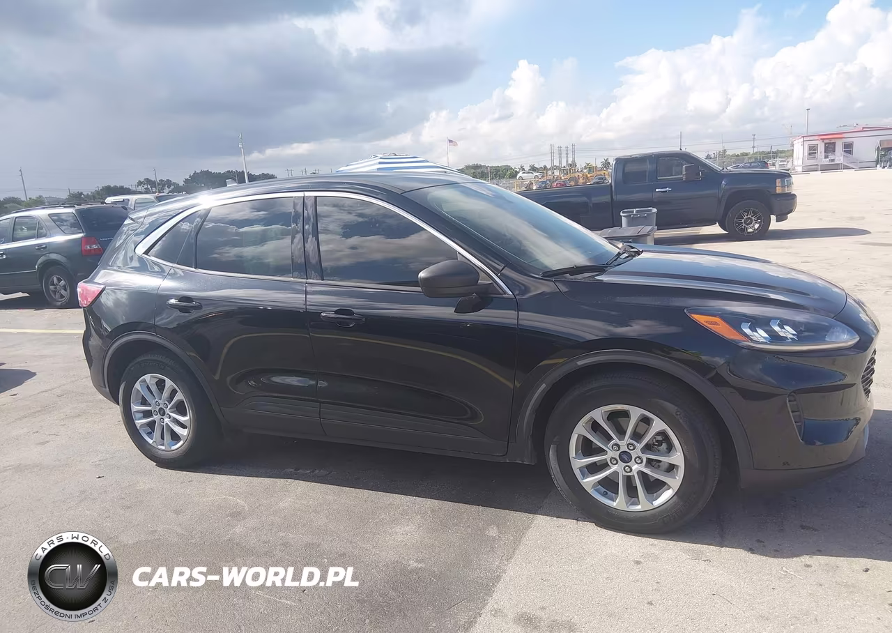 2022 Ford Escape Se VIN:1FMCU0G68NUC00549 - 13