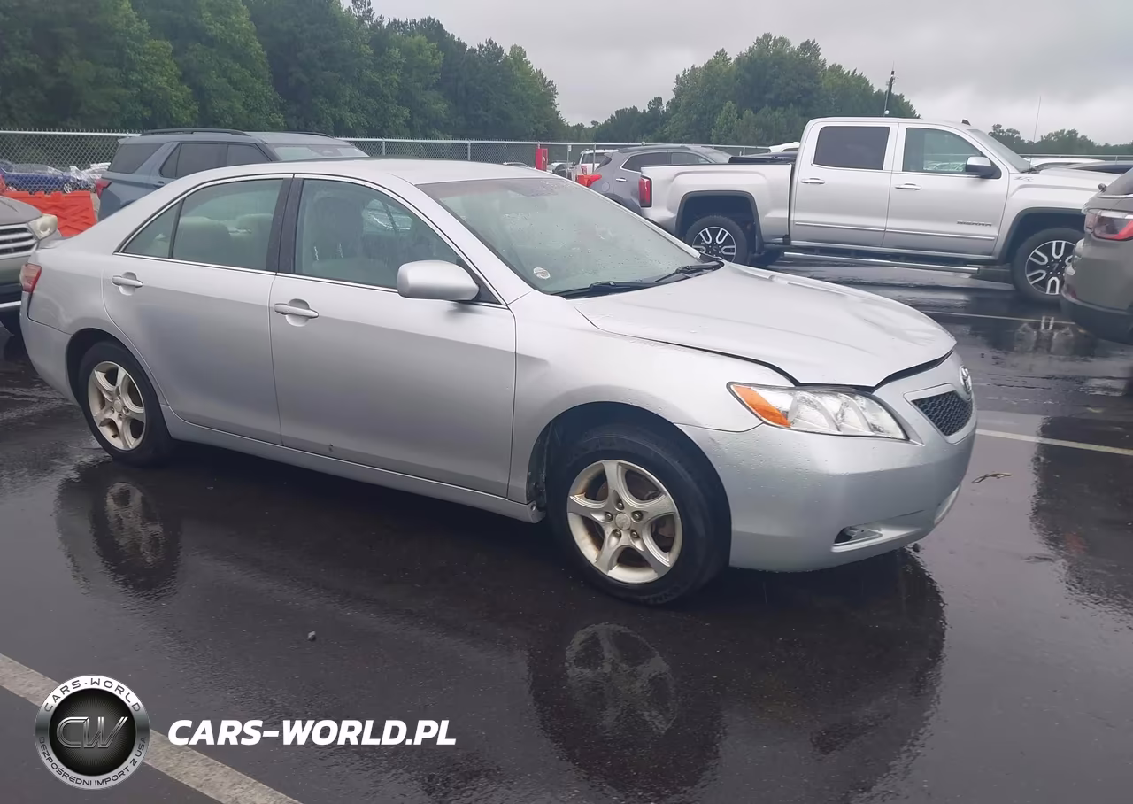 2007 Toyota Camry Le – zdjęcie 1 z 11