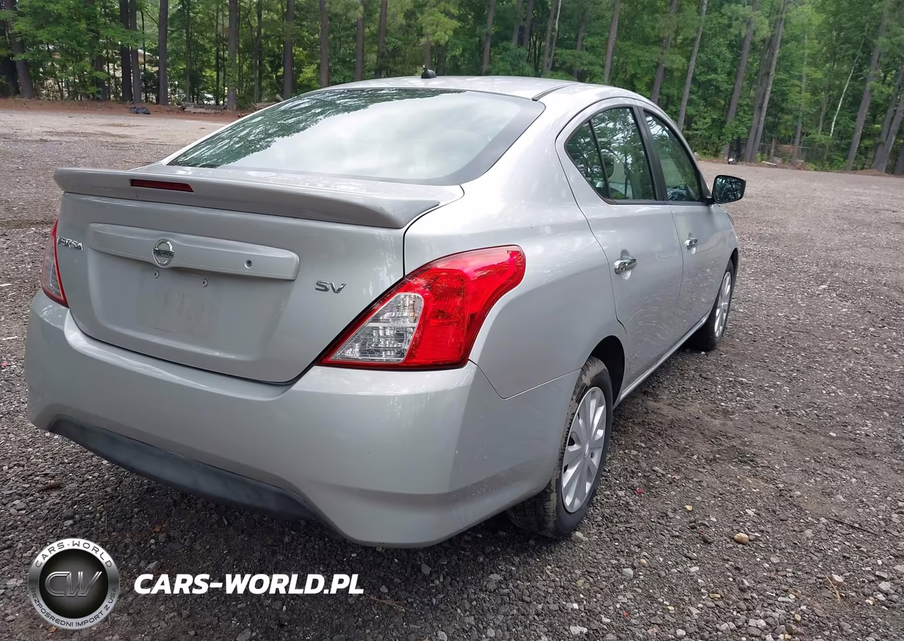 2018 Nissan Versa 1.6 Sv VIN:3N1CN7AP0JL813719 - 4