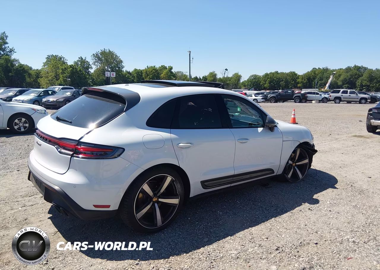 2024 Porsche Macan T VIN:WP1AA2A54RLB08221 - 4