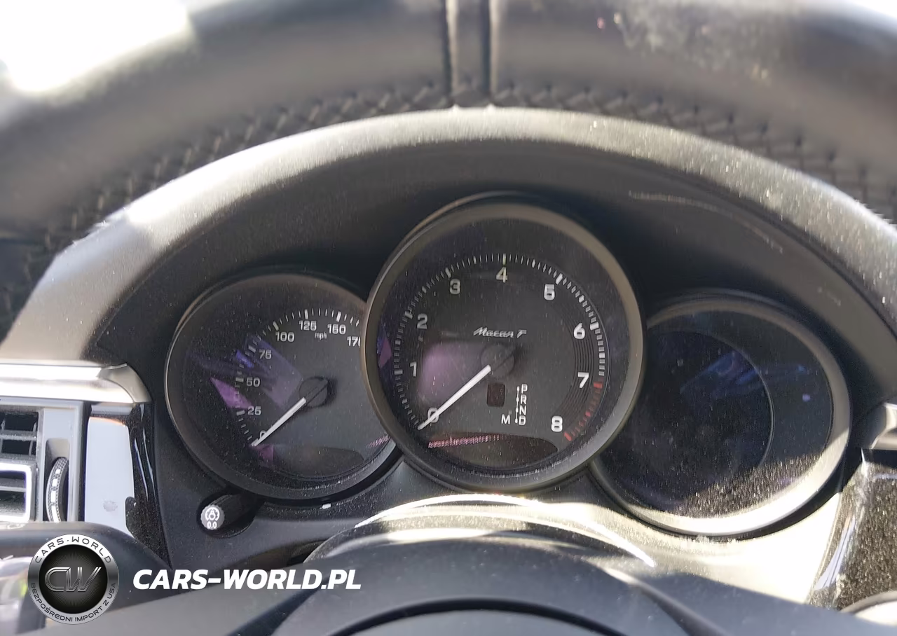 2024 Porsche Macan T VIN:WP1AA2A54RLB08221 - 7