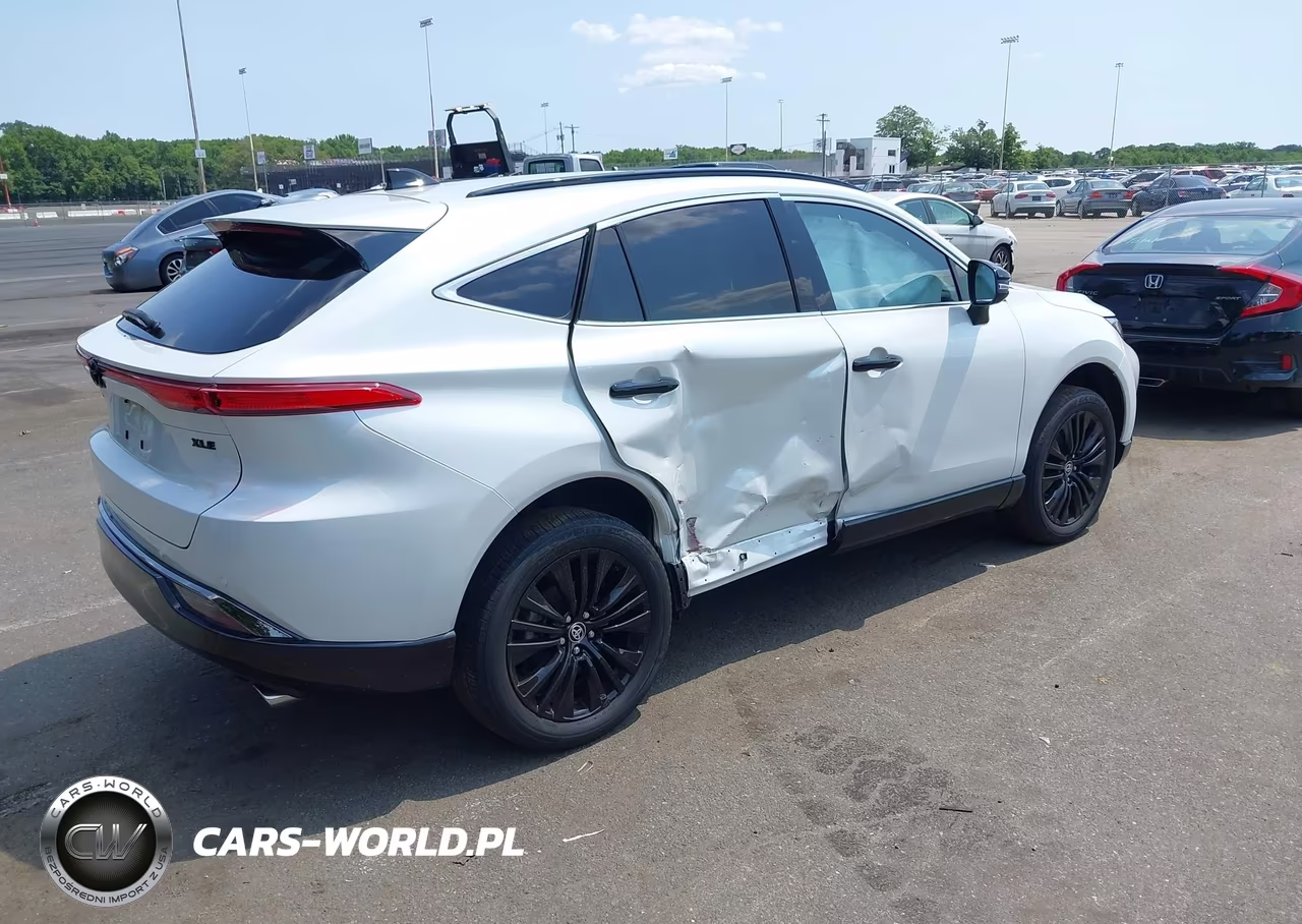 2023 Toyota Venza Nightshade Edition VIN:JTEAAAAH1PJ152722 - 4