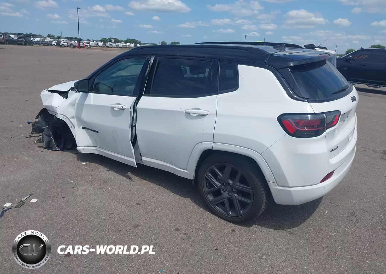 2024 Jeep Compass Limited 4X4 VIN:3C4NJDCN1RT157540 - 3