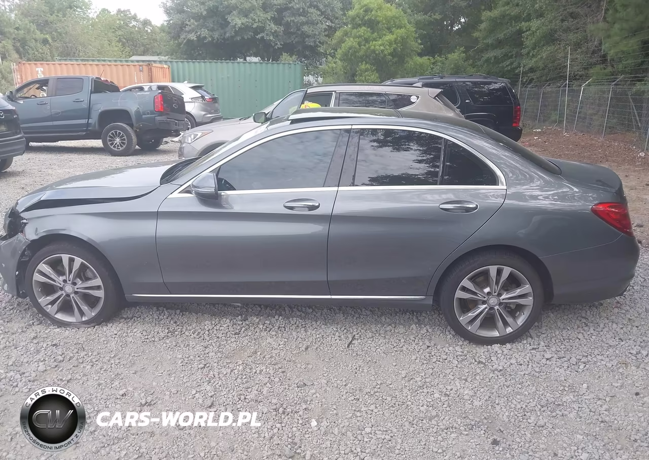 2017 Mercedes-Benz C 300 4Matic VIN:55SWF4KB8HU200358 - 13