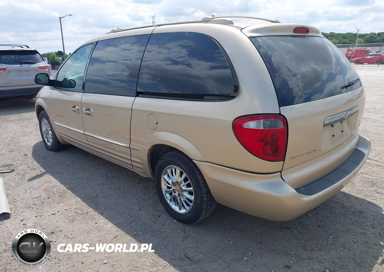 2001 Chrysler Town & Country Limited VIN:2C8GP64L61R139797 - 3