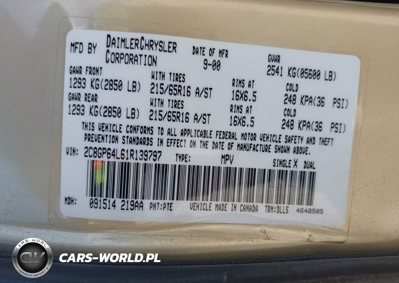 2001 Chrysler Town & Country Limited VIN:2C8GP64L61R139797 - 9