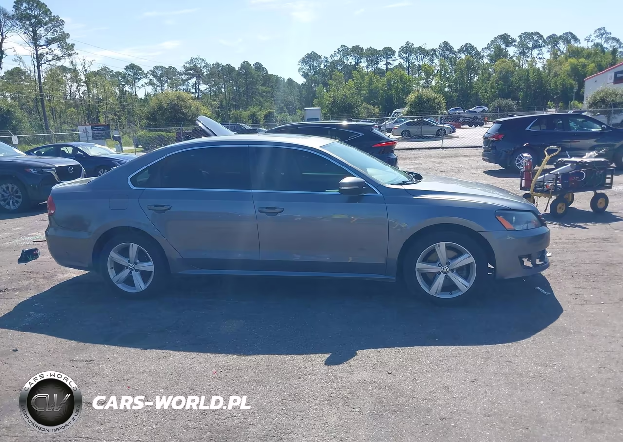 2013 Volkswagen Passat 2.5L Se VIN:1VWBP7A3XDC076770 - 13