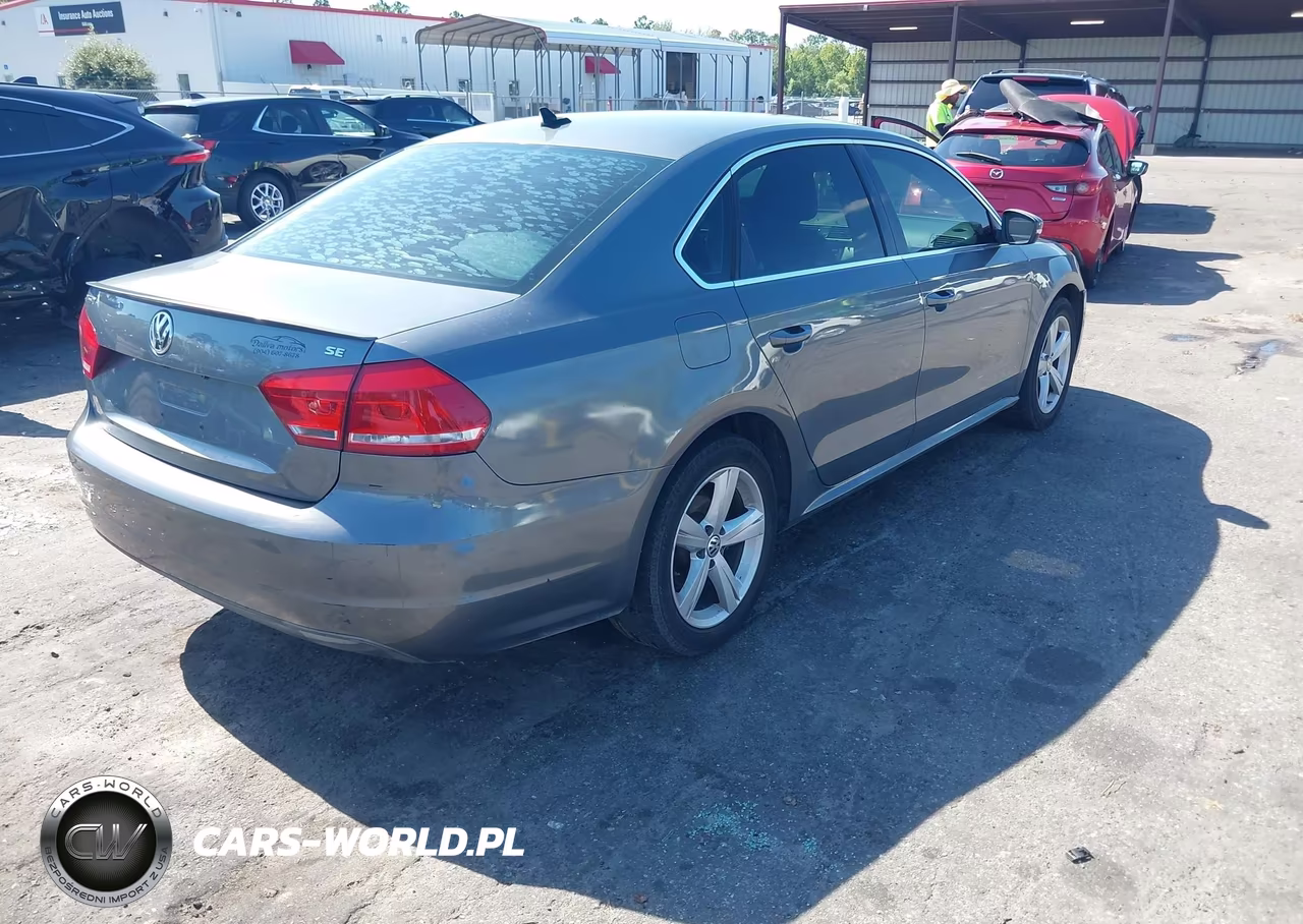 2013 Volkswagen Passat 2.5L Se VIN:1VWBP7A3XDC076770 - 4