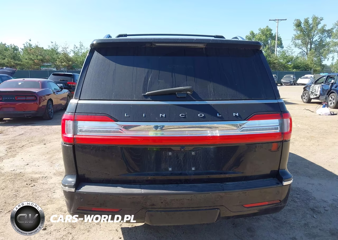 2018 Lincoln Navigator L Reserve VIN:5LMJJ3LT4JEL01862 - 17