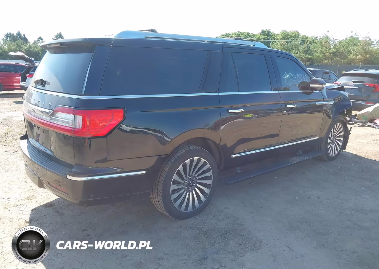 2018 Lincoln Navigator L Reserve VIN:5LMJJ3LT4JEL01862 - 4