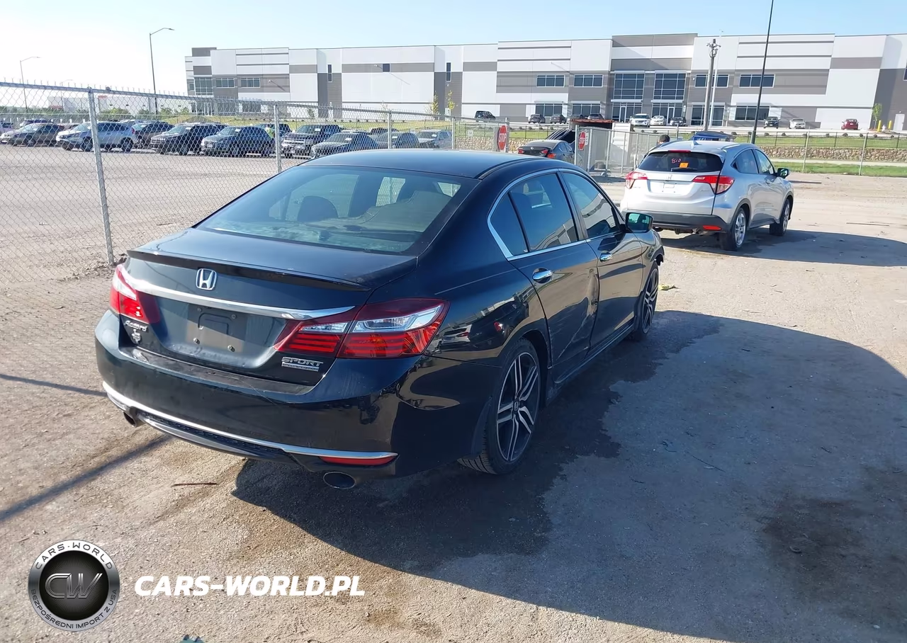 2017 Honda Accord Sport Se VIN:1HGCR2E15HA090625 - 4
