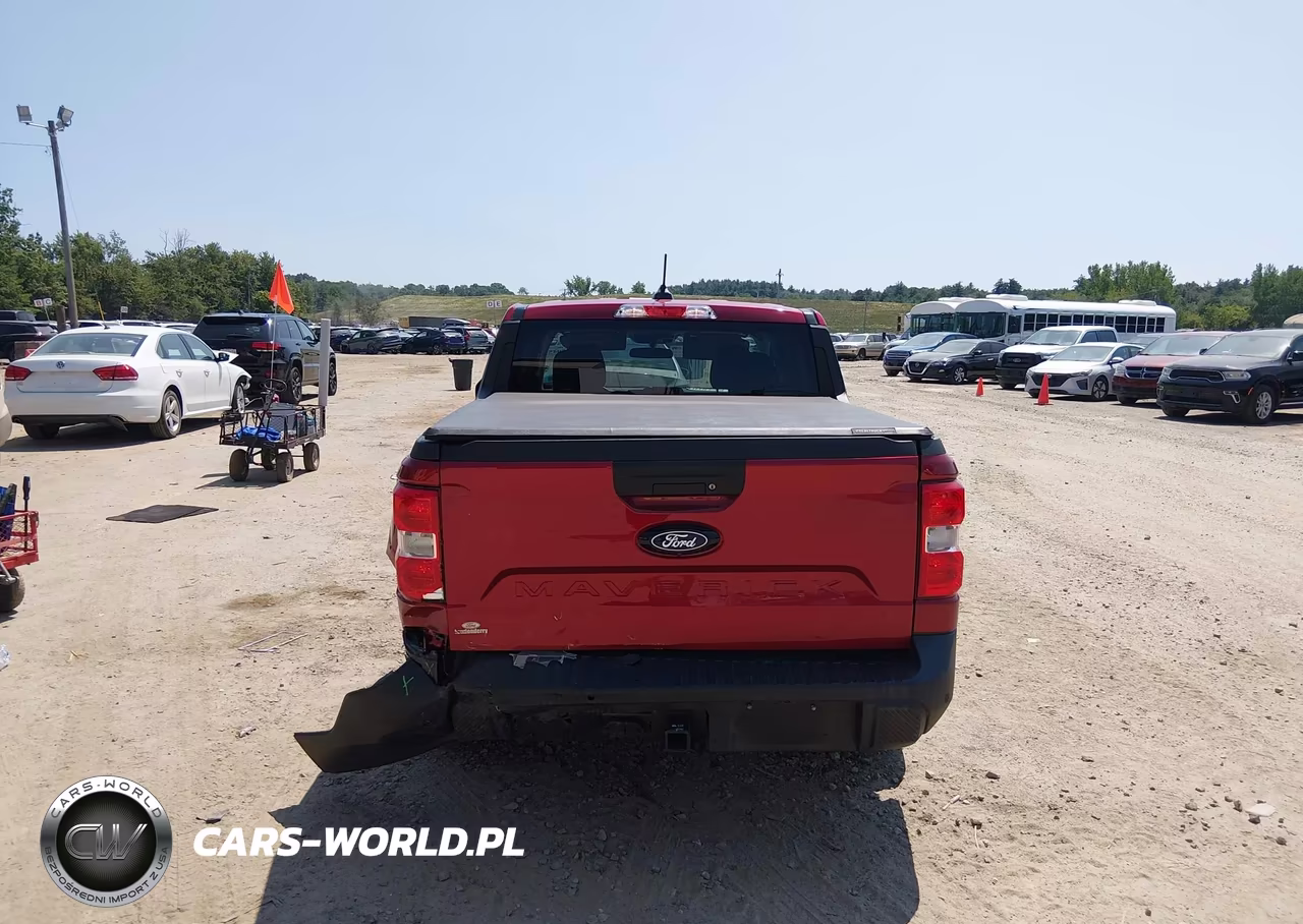2025 Ford Maverick Xlt VIN:3FTTW8JA2SRA61998 - 15