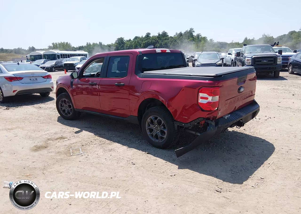 2025 Ford Maverick Xlt VIN:3FTTW8JA2SRA61998 - 3