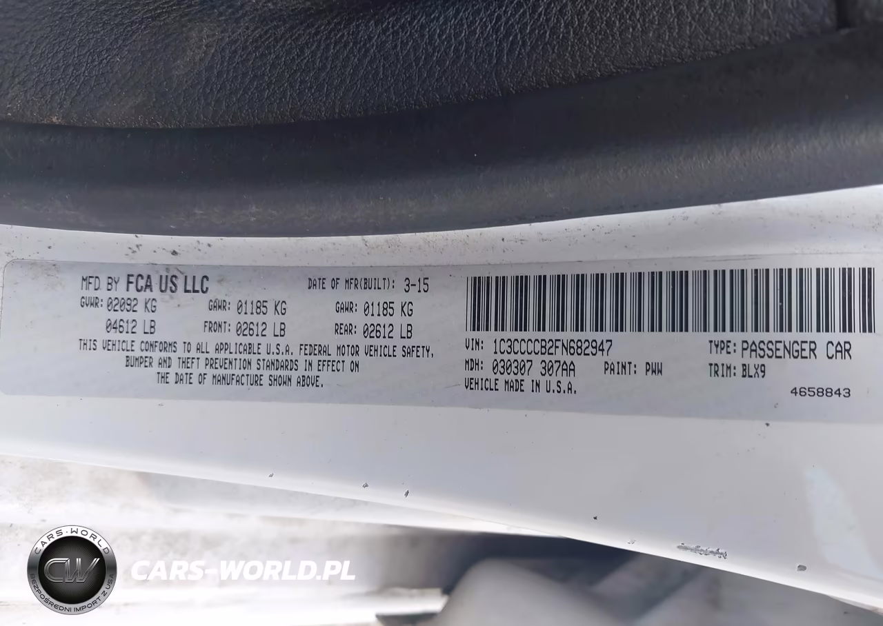 2015 Chrysler 200 C VIN:1C3CCCCB2FN682947 - 9