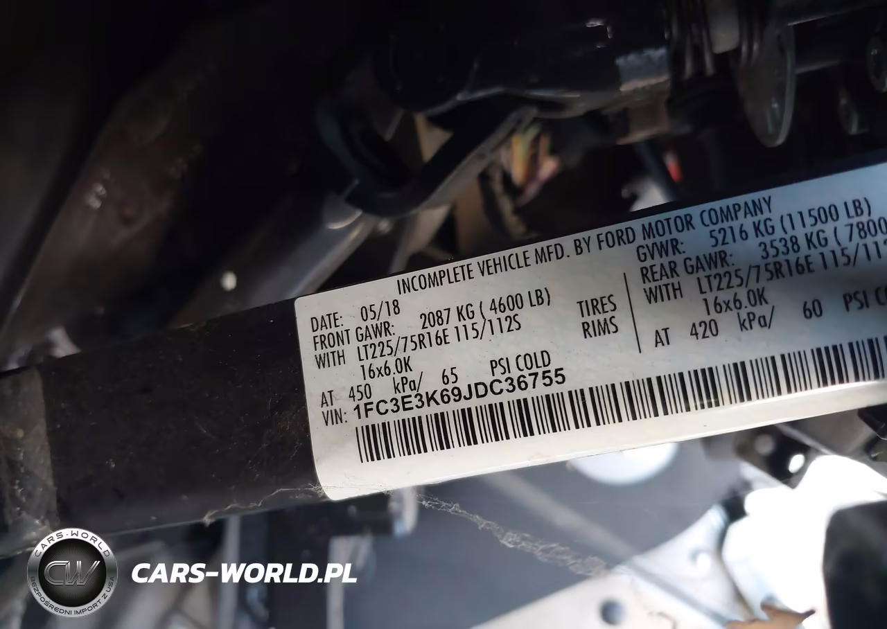 2018 Ford E-350 Stripped VIN:1FC3E3K69JDC36755 - 9