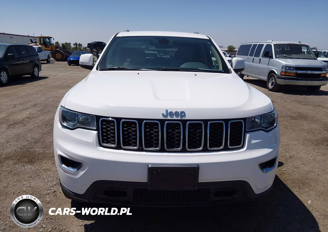 2019 Jeep Grand Cherokee Laredo E 4X4 VIN:1C4RJFAG7KC803859 - 12