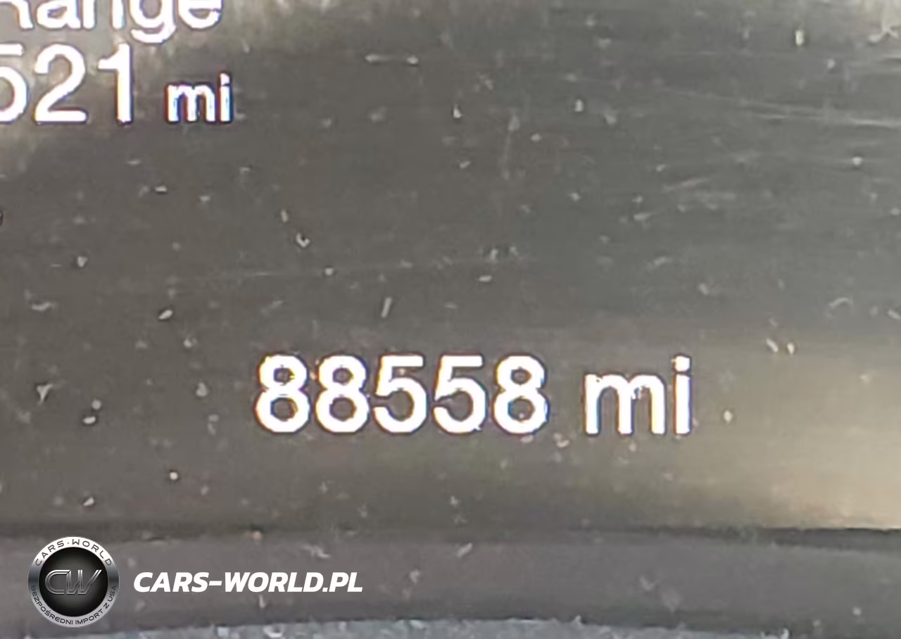 2019 Jeep Grand Cherokee Laredo E 4X4 VIN:1C4RJFAG7KC803859 - 15