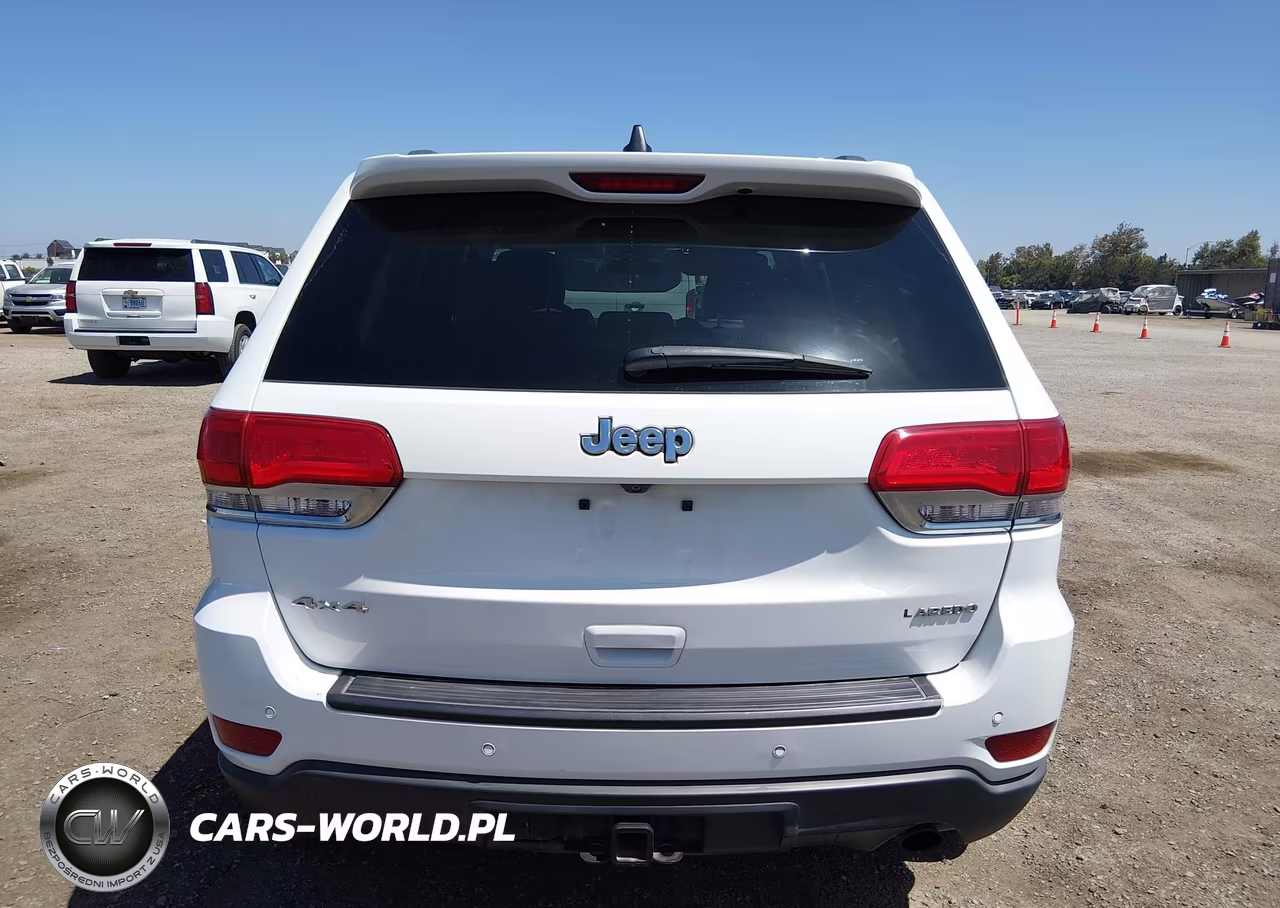 2019 Jeep Grand Cherokee Laredo E 4X4 VIN:1C4RJFAG7KC803859 - 16