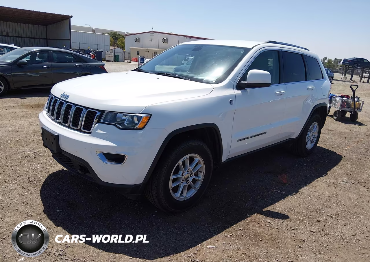 2019 Jeep Grand Cherokee Laredo E 4X4 VIN:1C4RJFAG7KC803859 - 2