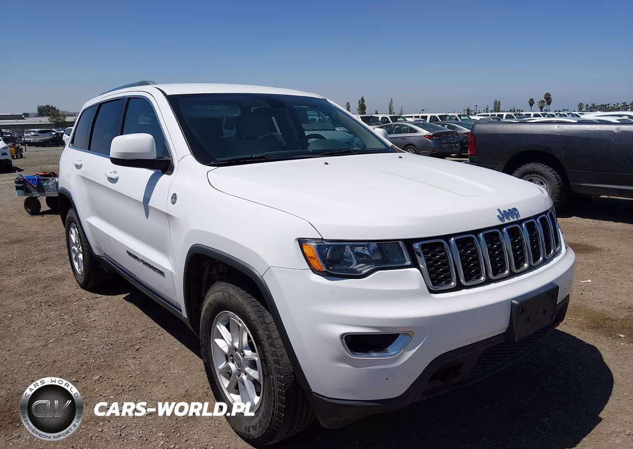 2019 Jeep Grand Cherokee Laredo E 4X4 VIN:1C4RJFAG7KC803859 - 6