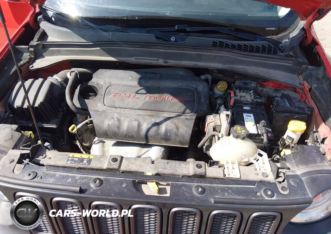 2017 Jeep Renegade Trailhawk 4X4 VIN:ZACCJBCBXHPG28138 - 10