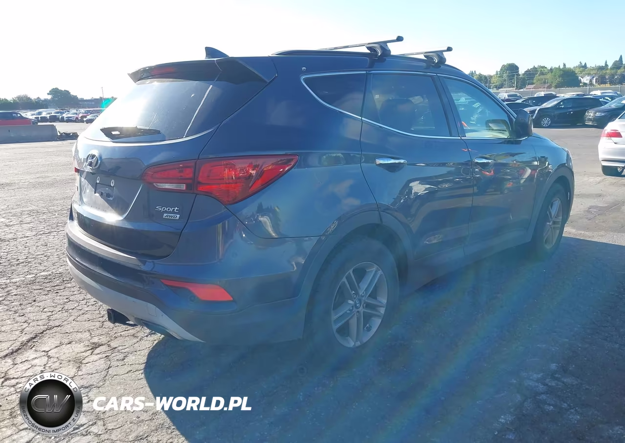 2017 Hyundai Santa Fe Sport 2.4L VIN:5XYZUDLB9HG415680 - 4