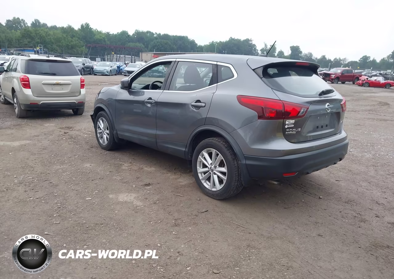 2019 Nissan Rogue Sport S VIN:JN1BJ1CRXKW311461 - 3